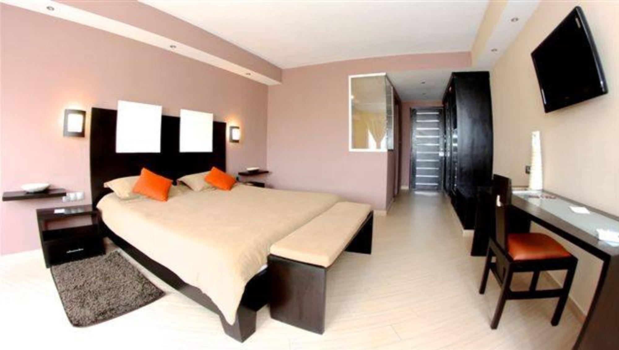Cafe De Rome Hotel Dakar Ngoại thất bức ảnh