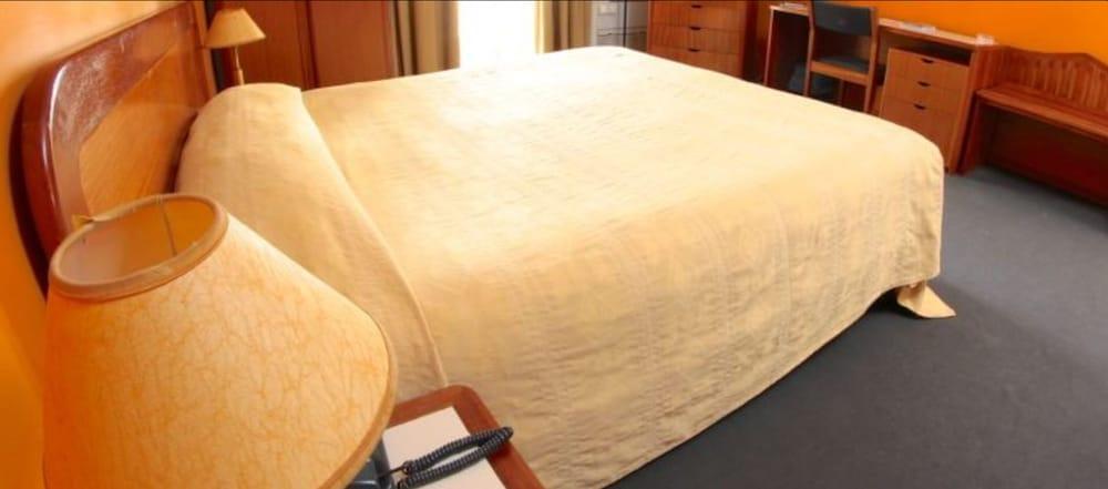 Cafe De Rome Hotel Dakar Ngoại thất bức ảnh