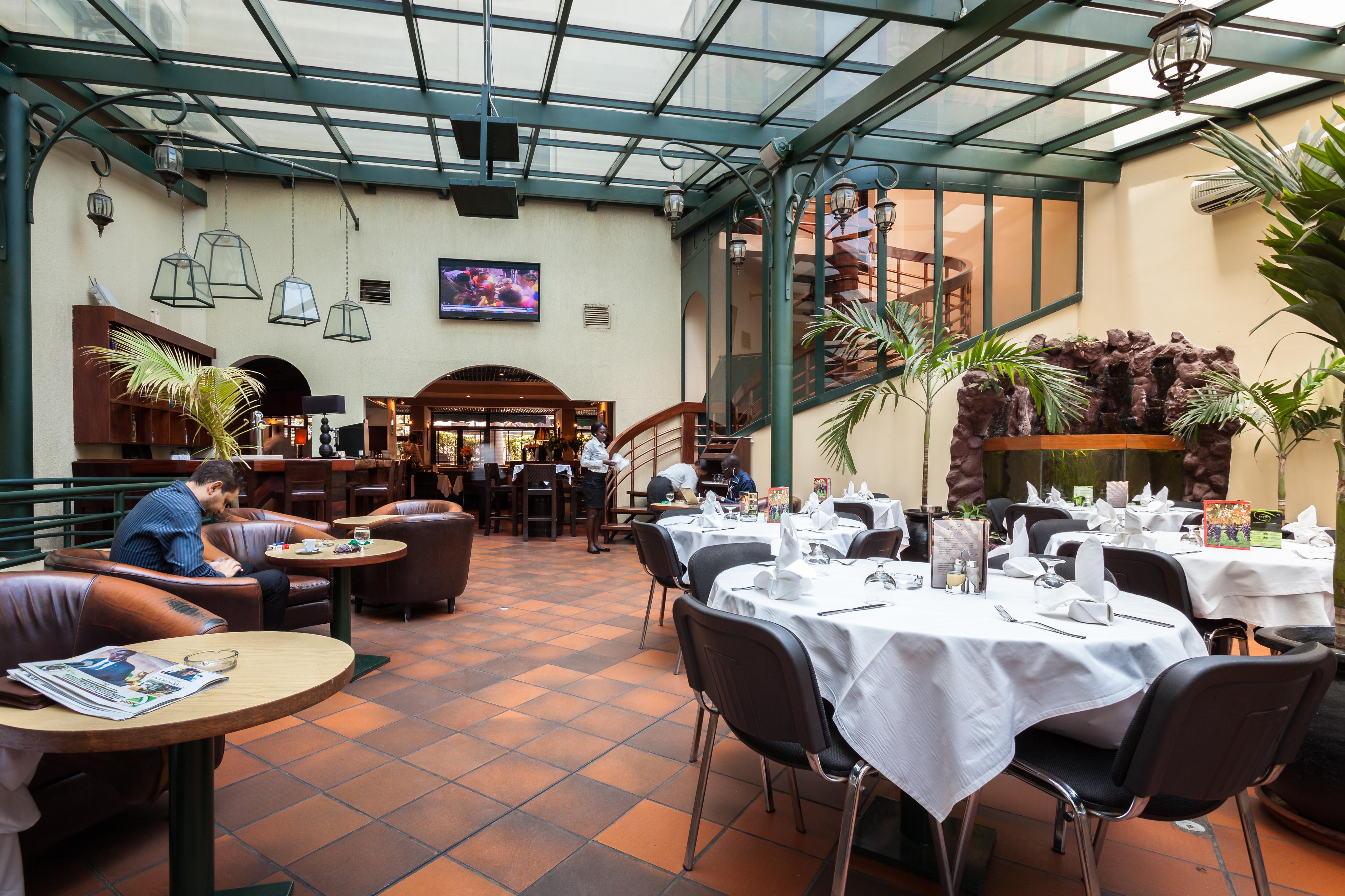 Cafe De Rome Hotel Dakar Ngoại thất bức ảnh