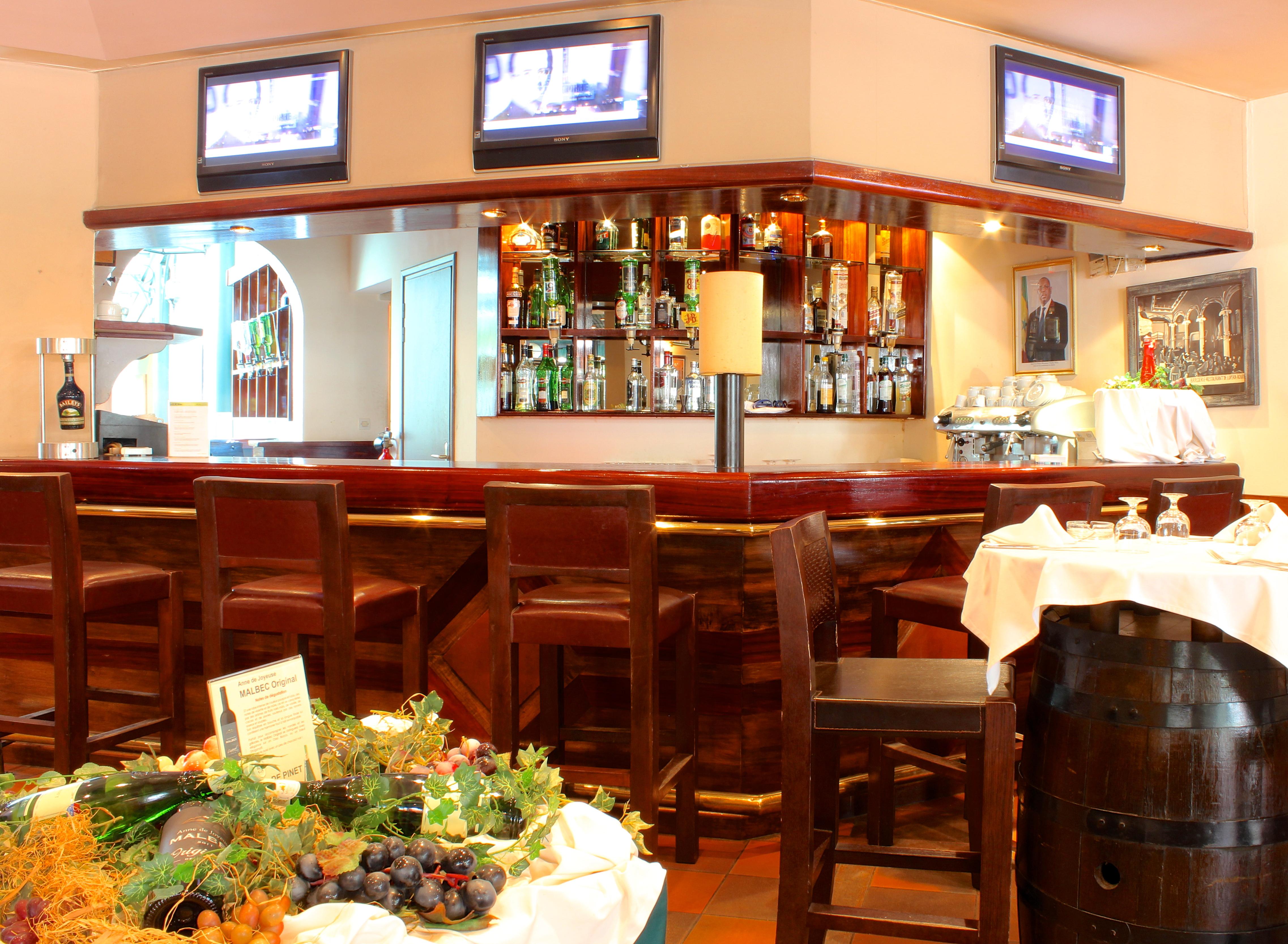 Cafe De Rome Hotel Dakar Ngoại thất bức ảnh